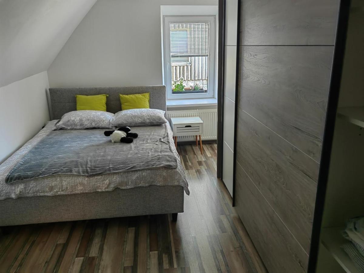 Sana Apartamento Postojna Exterior foto