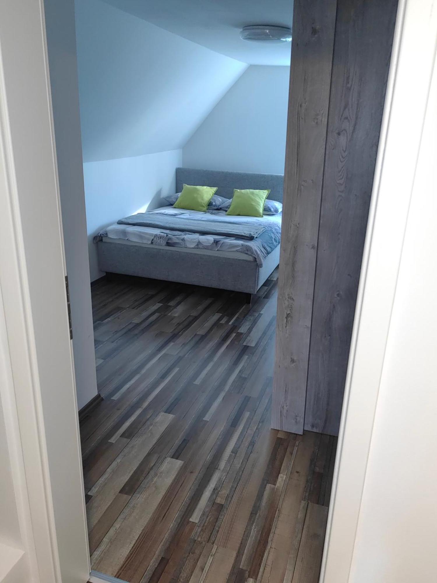 Sana Apartamento Postojna Exterior foto